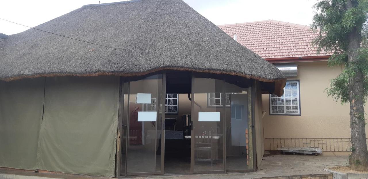 African Sky Guesthouse Windhuk Zewnętrze zdjęcie